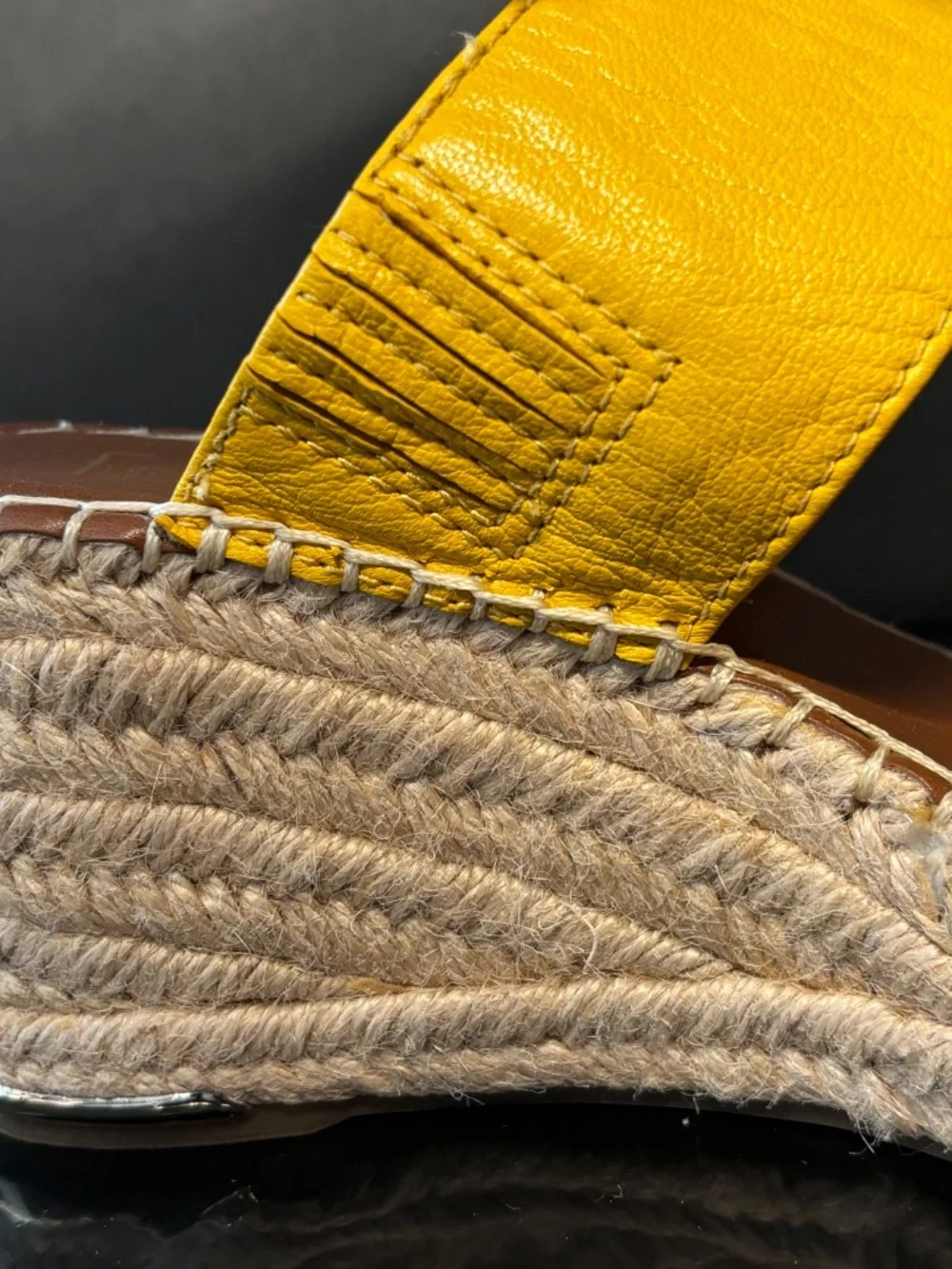 Franco Sarto step into